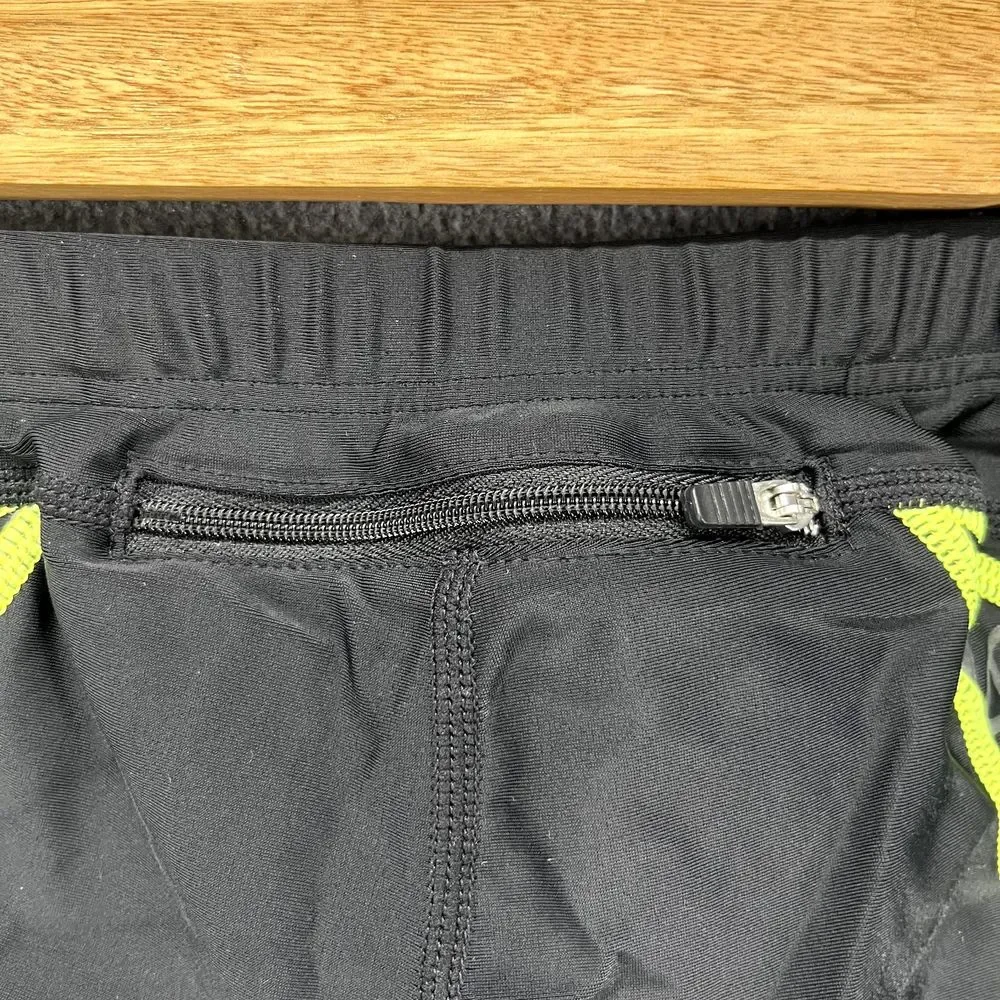 TYR‎ Competitor 9 Inch Tri Short Mens XS Triathlon Padded Grippers Black Green